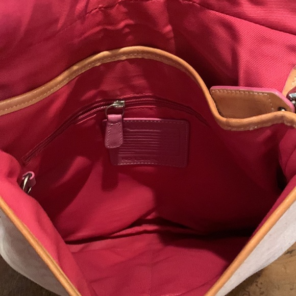 Pink Coach Bag - Picture 3 of 4